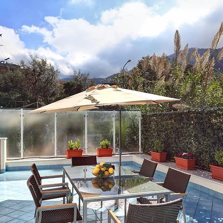 Caruso 3 By Villasandco RentalΣορέντο Δωμάτιο φωτογραφία