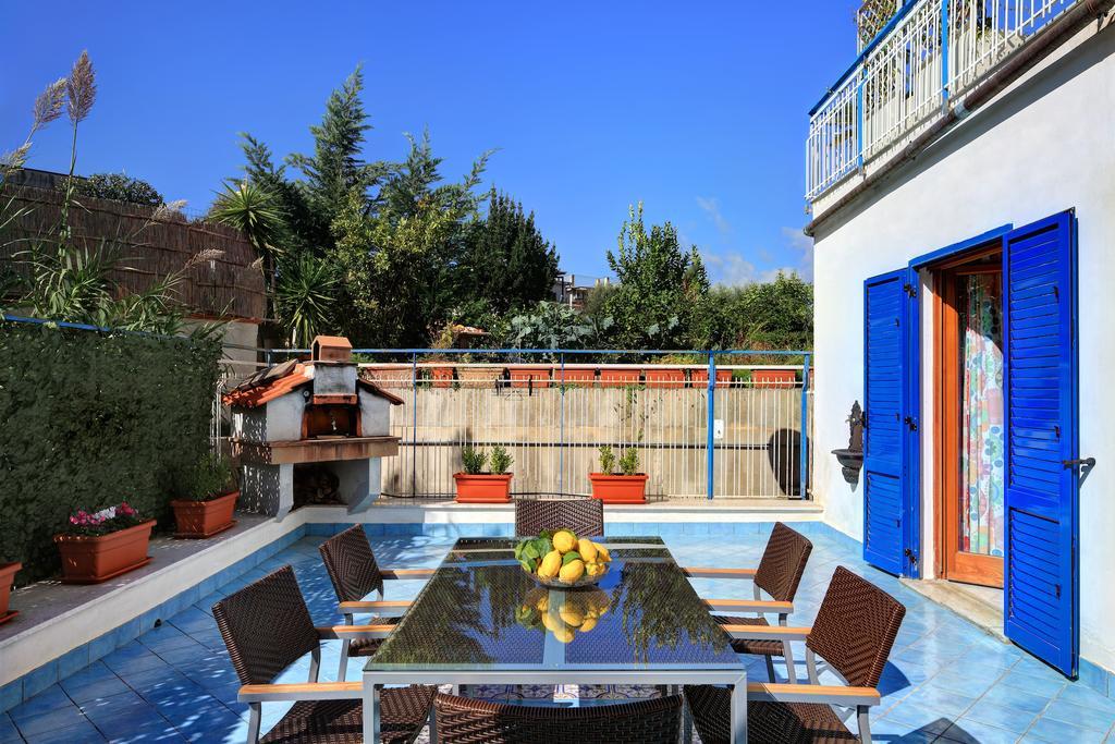 Caruso 3 By Villasandco RentalΣορέντο Δωμάτιο φωτογραφία